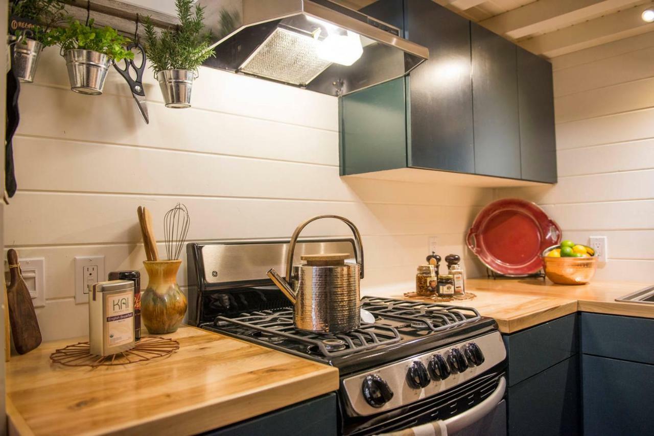 Montana Escape Elegant Tiny House In Waco Near Magnolia Villa Dış mekan fotoğraf