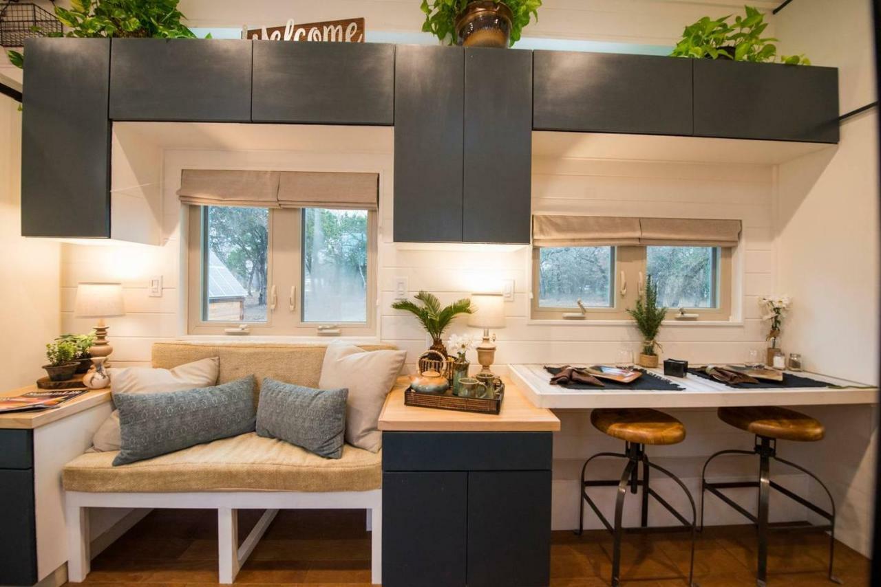 Montana Escape Elegant Tiny House In Waco Near Magnolia Villa Dış mekan fotoğraf