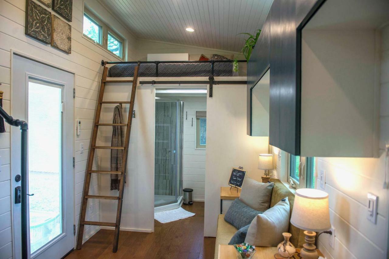 Montana Escape Elegant Tiny House In Waco Near Magnolia Villa Dış mekan fotoğraf